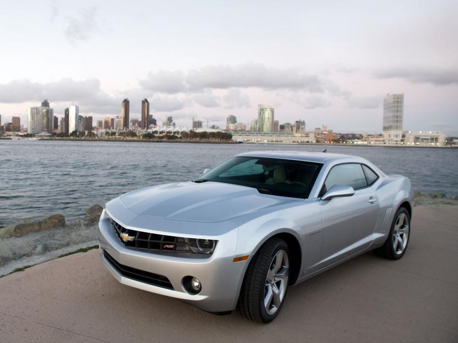  Chevrolet Camaro RS 2009 года  (фото 35 из 89)